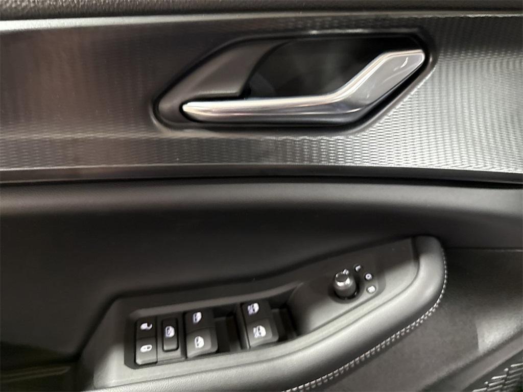 new 2025 Jeep Grand Cherokee L car, priced at $45,464