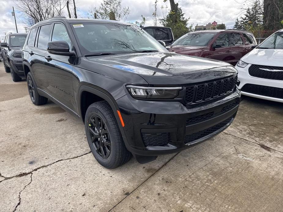 new 2025 Jeep Grand Cherokee L car, priced at $47,030