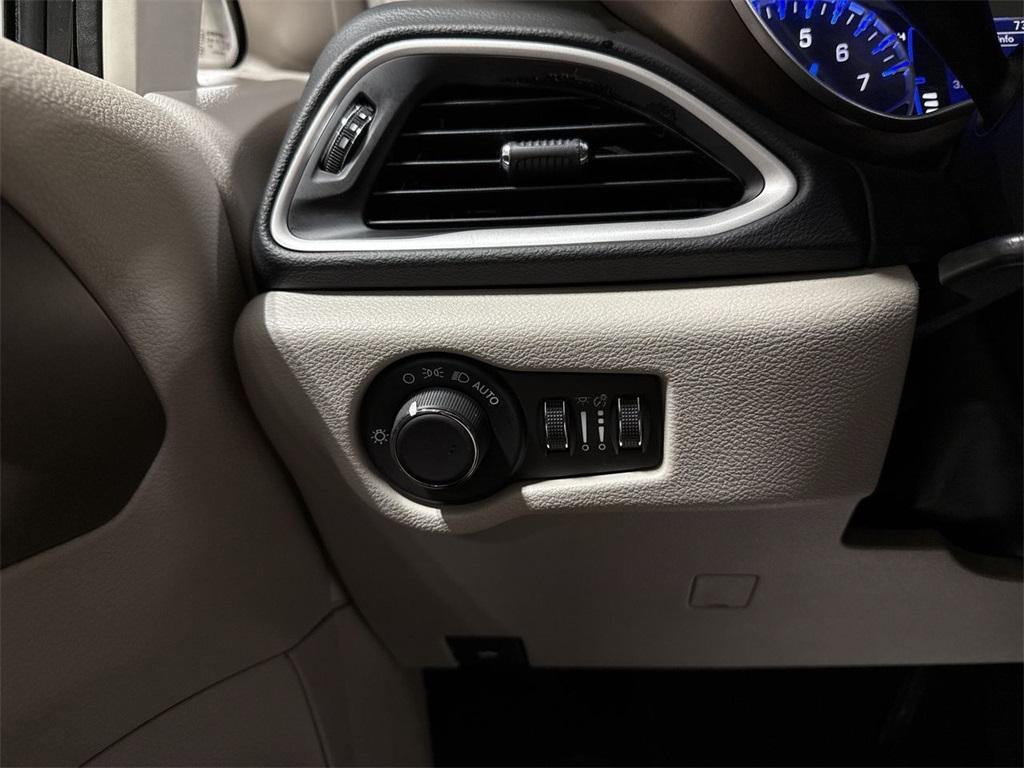 used 2023 Chrysler Voyager car