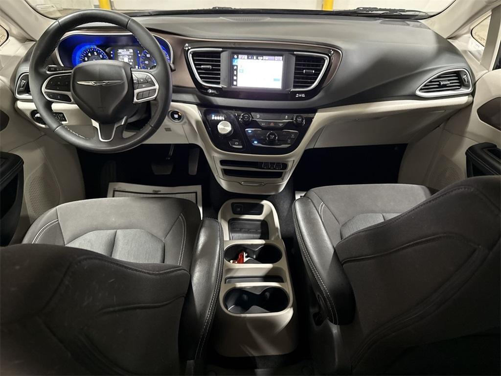 used 2023 Chrysler Voyager car