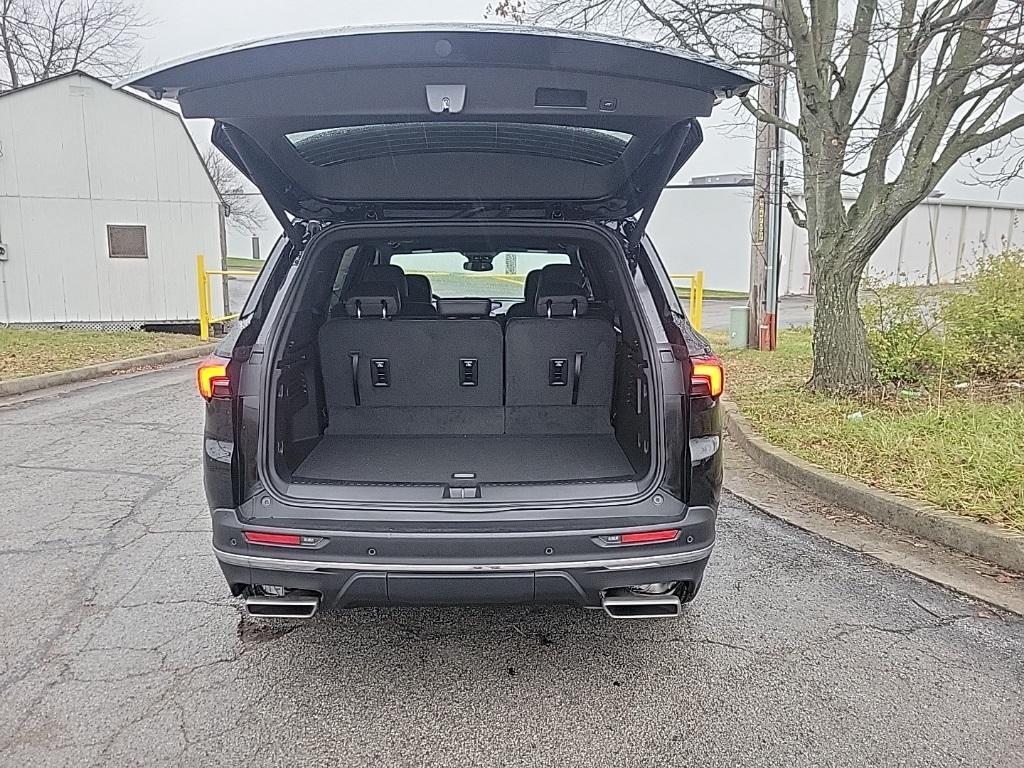 new 2025 Buick Enclave car, priced at $45,890