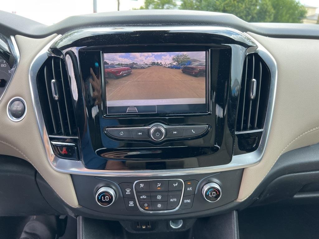 used 2023 Chevrolet Traverse car, priced at $25,987