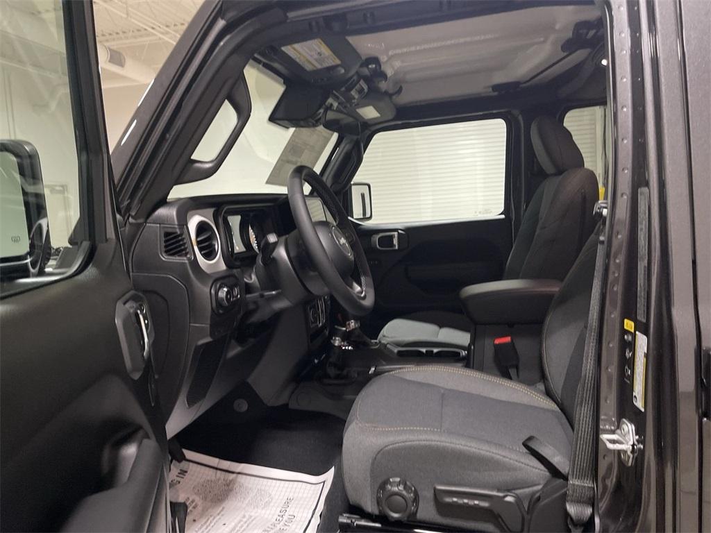 new 2025 Jeep Wrangler car, priced at $49,865