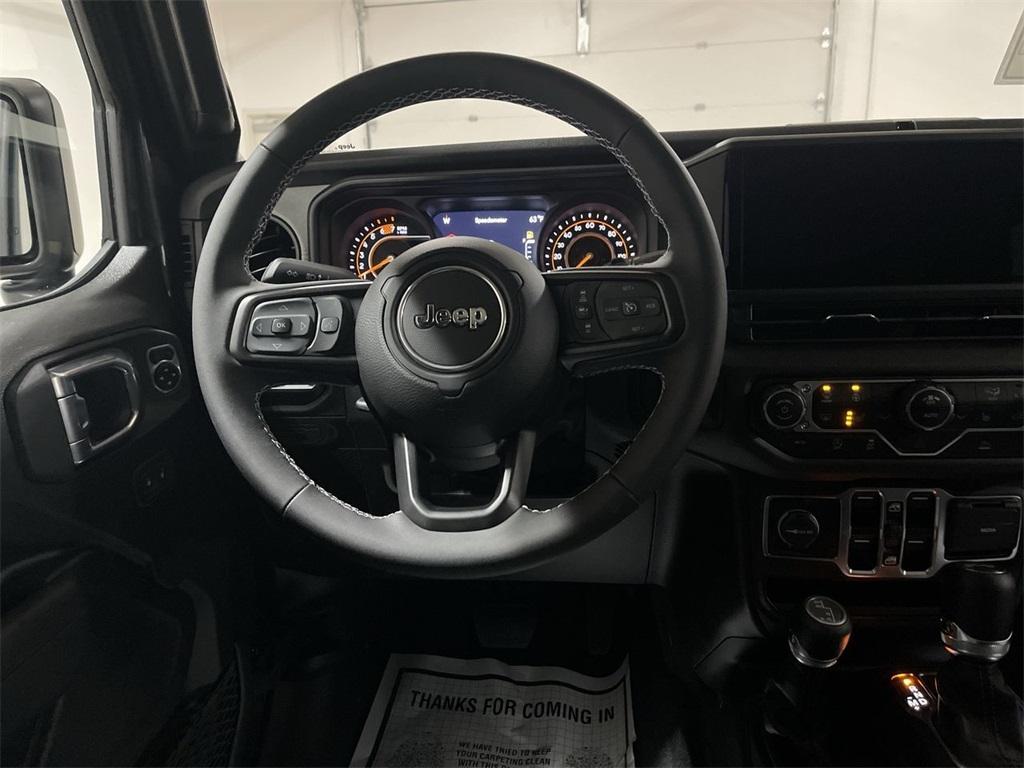 new 2025 Jeep Wrangler car, priced at $49,865