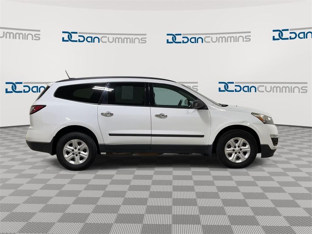 used 2016 Chevrolet Traverse car, priced at $5,500