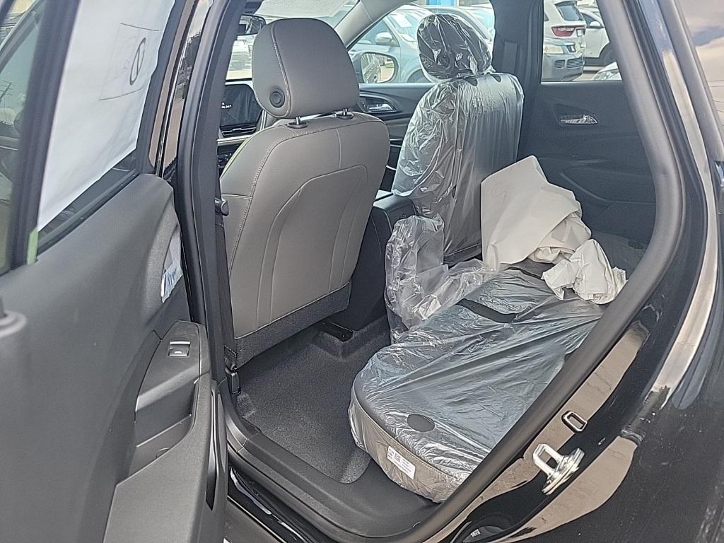new 2025 Chevrolet Trax car, priced at $25,738