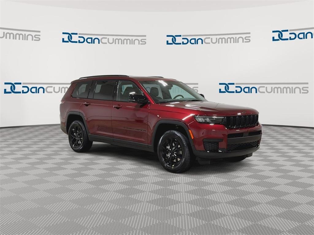 new 2025 Jeep Grand Cherokee L car, priced at $43,615