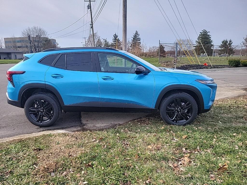 new 2025 Chevrolet Trax car, priced at $25,673