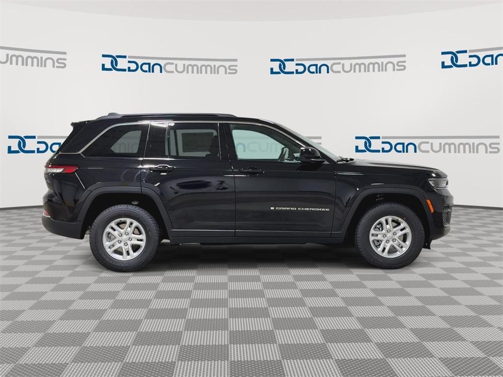 new 2025 Jeep Grand Cherokee car, priced at $39,294