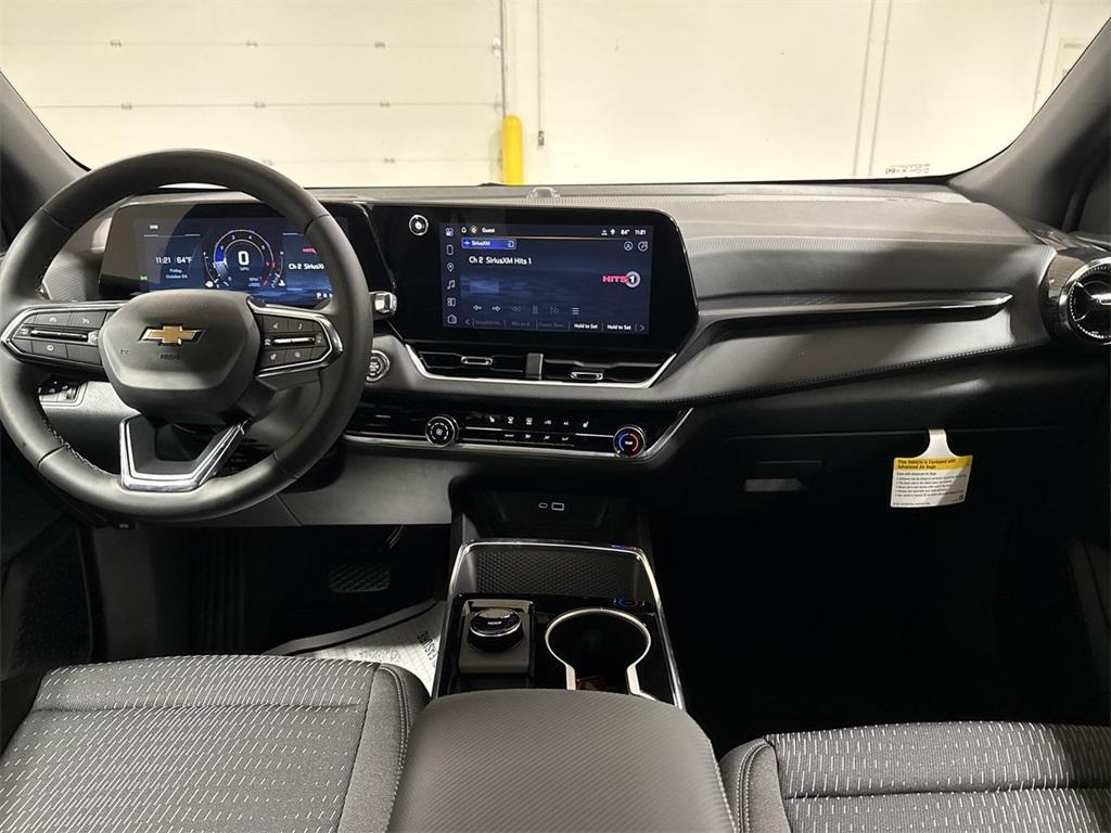 new 2026 Chevrolet Equinox car, priced at $28,473