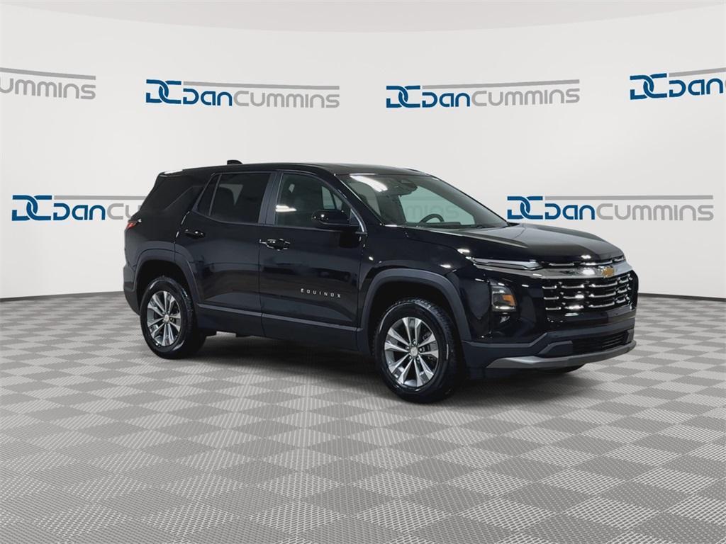 new 2026 Chevrolet Equinox car, priced at $28,473