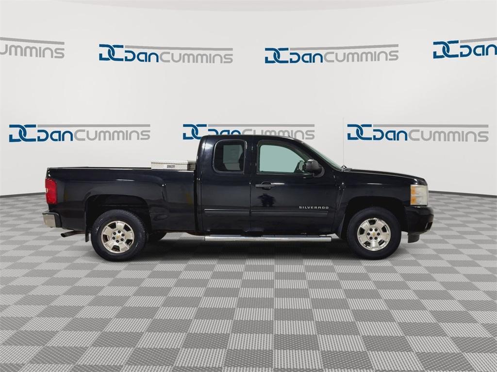 used 2011 Chevrolet Silverado 1500 car, priced at $10,900