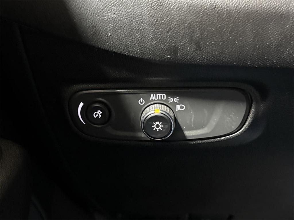 used 2020 Chevrolet Equinox car, priced at $15,287