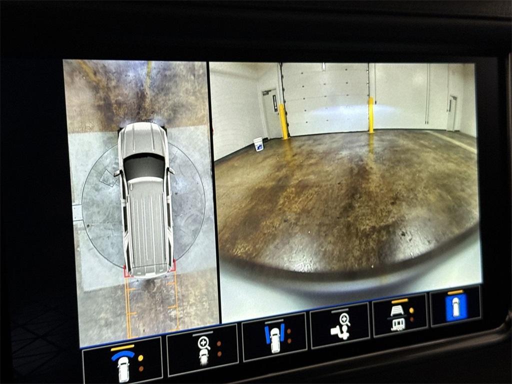 used 2023 GMC Yukon car, priced at $63,883