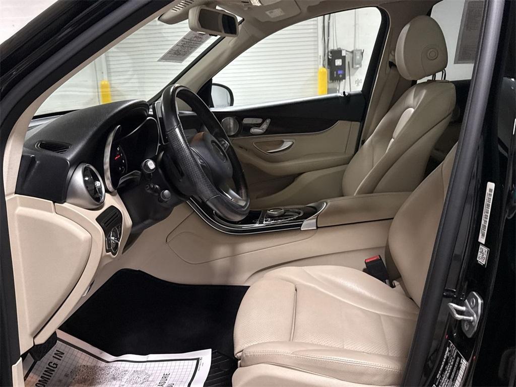 used 2019 Mercedes-Benz GLC 300 car, priced at $21,587
