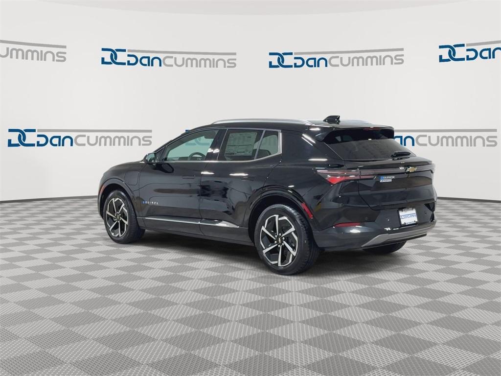 new 2025 Chevrolet Equinox EV car, priced at $35,873