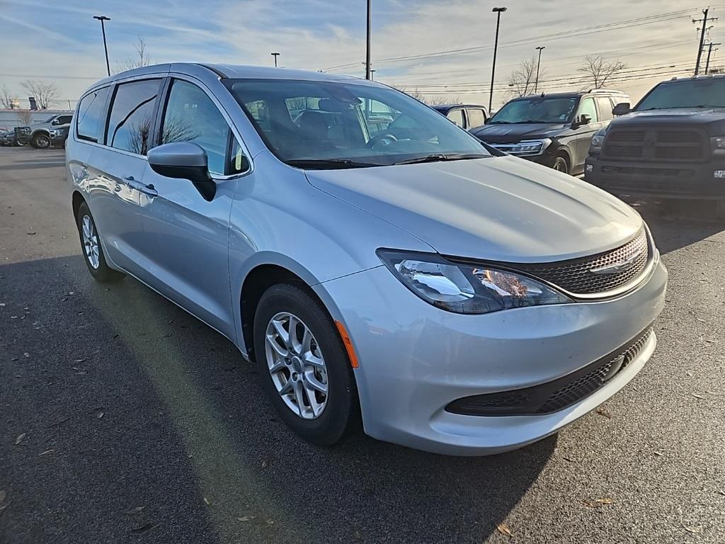 used 2023 Chrysler Voyager car