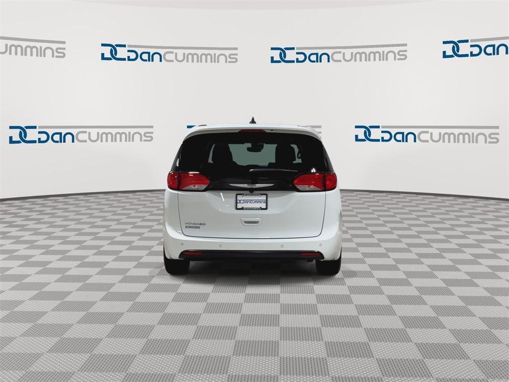 new 2025 Chrysler Voyager car, priced at $39,051