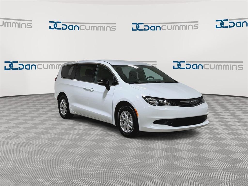 new 2025 Chrysler Voyager car, priced at $38,293