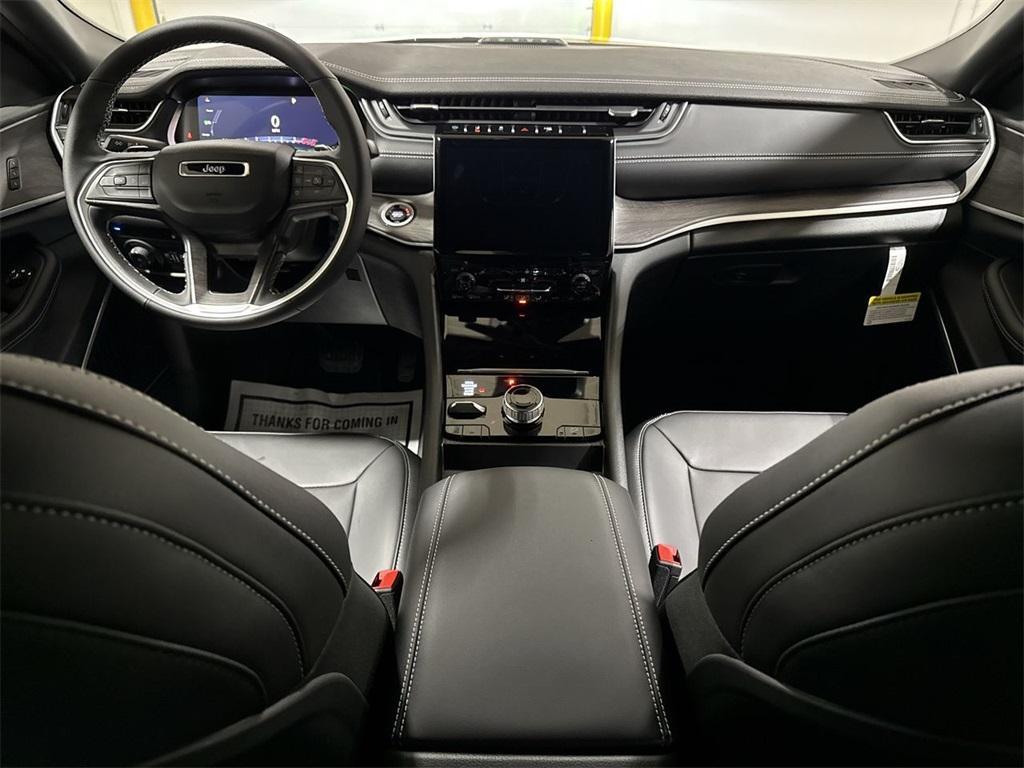 new 2025 Jeep Grand Cherokee 4xe car, priced at $53,477