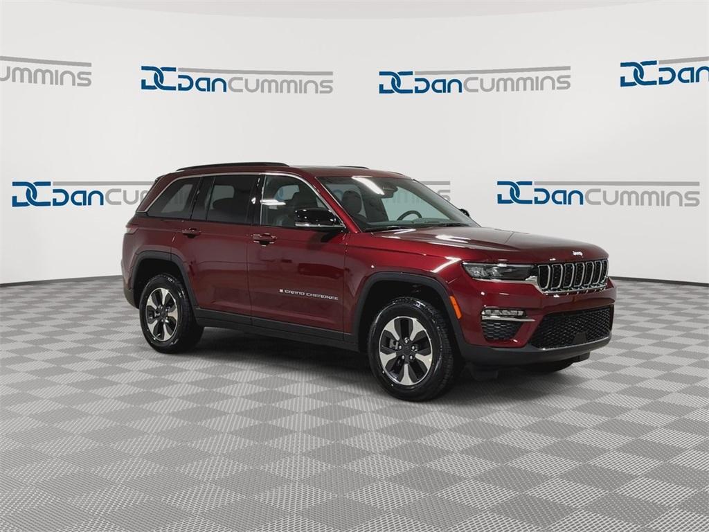 new 2025 Jeep Grand Cherokee 4xe car, priced at $53,477