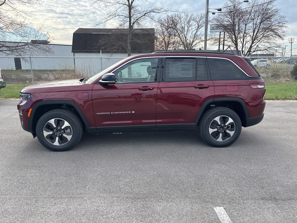 new 2025 Jeep Grand Cherokee 4xe car, priced at $56,080