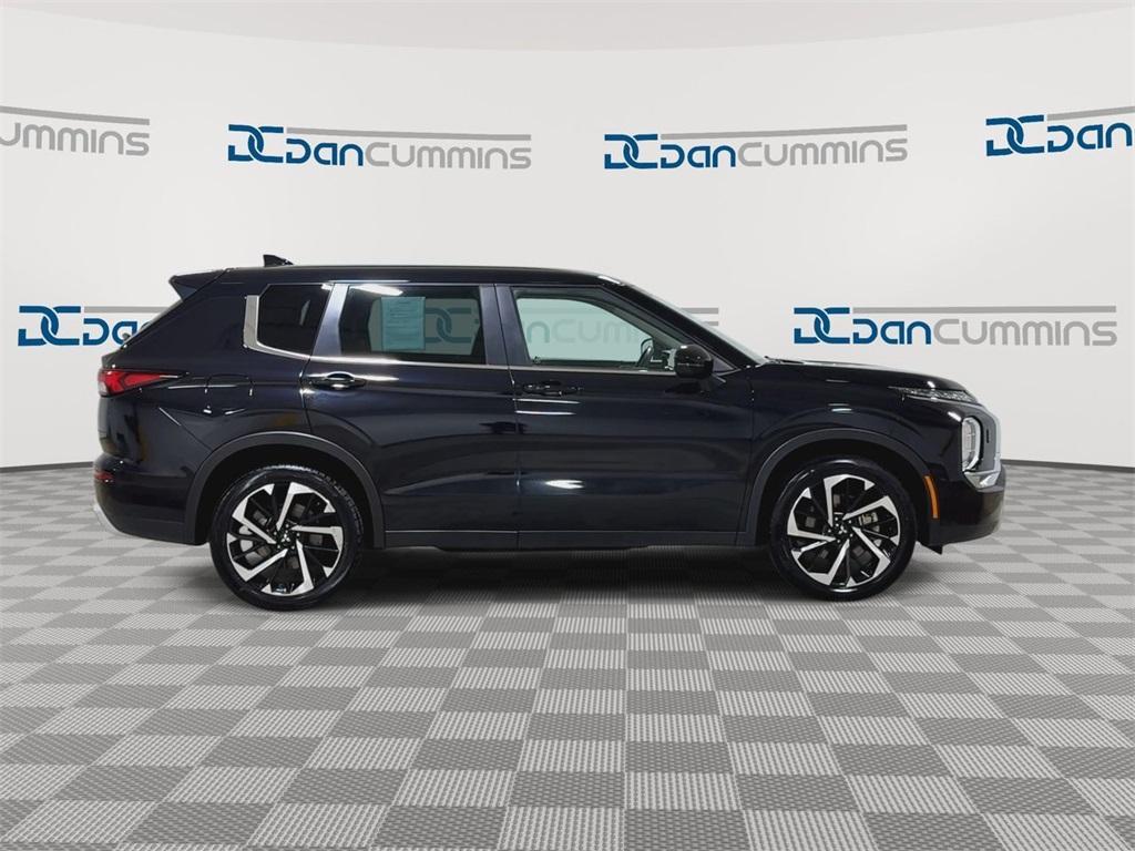 used 2023 Mitsubishi Outlander car, priced at $22,987