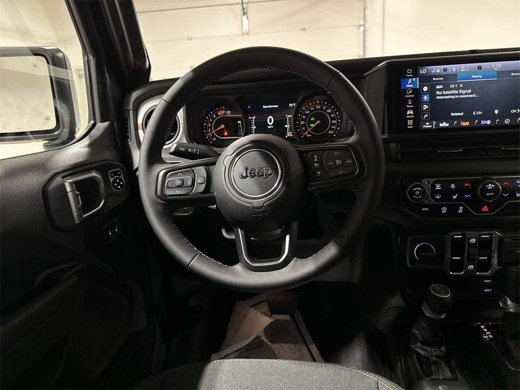 new 2025 Jeep Wrangler car, priced at $49,809