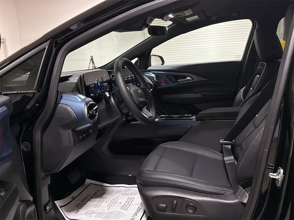 new 2026 Chevrolet Equinox EV car, priced at $36,623