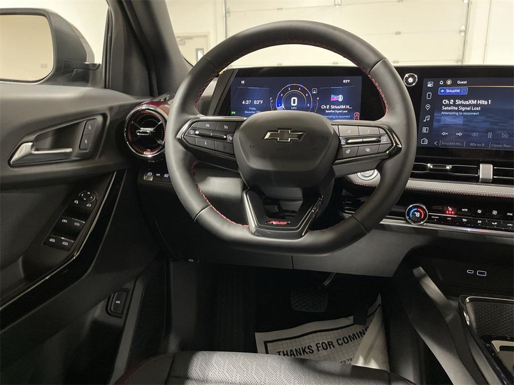 new 2025 Chevrolet Equinox car, priced at $33,930