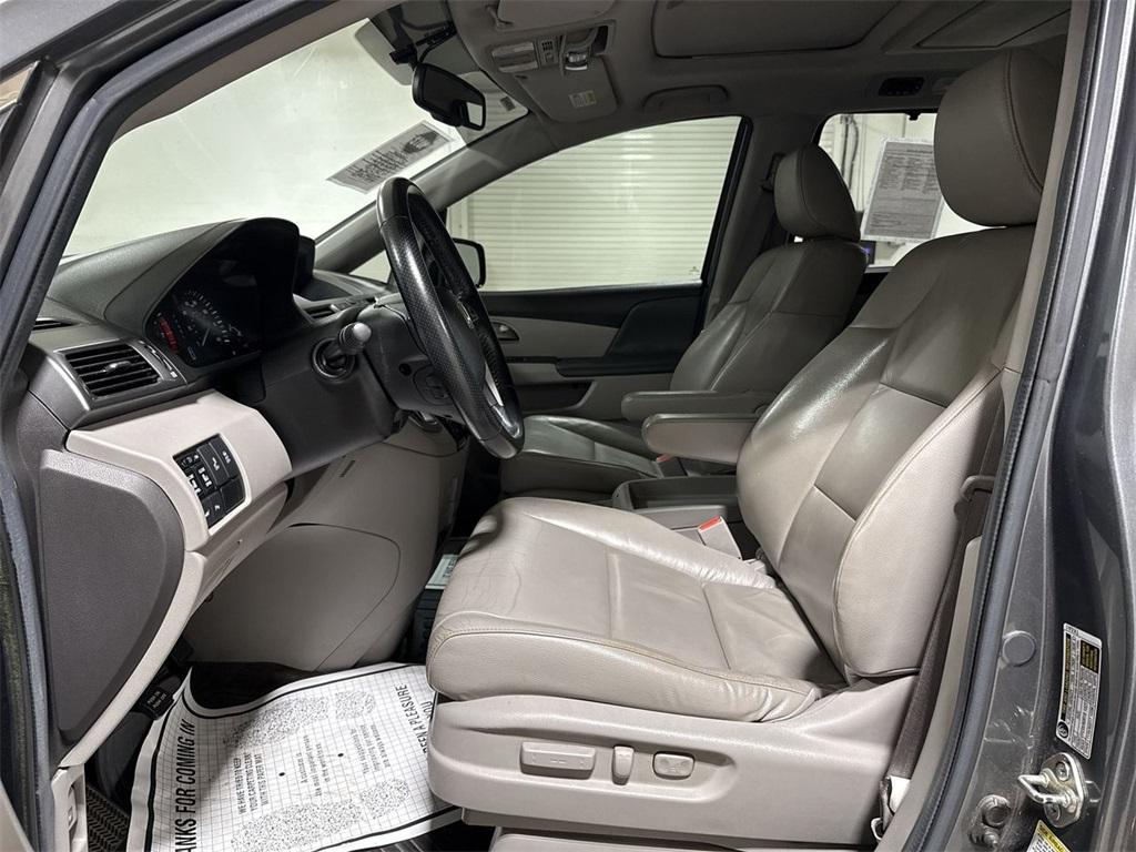 used 2013 Honda Odyssey car, priced at $3,900