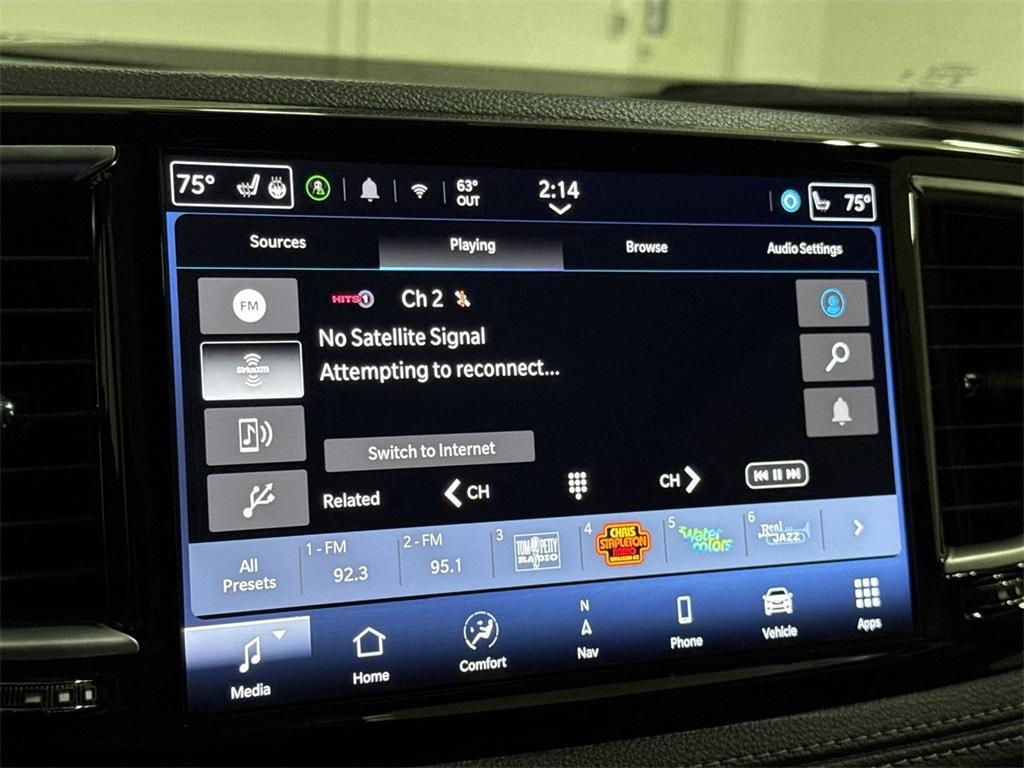 used 2025 Chrysler Pacifica car, priced at $38,987