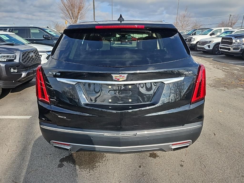 used 2021 Cadillac XT5 car, priced at $33,487