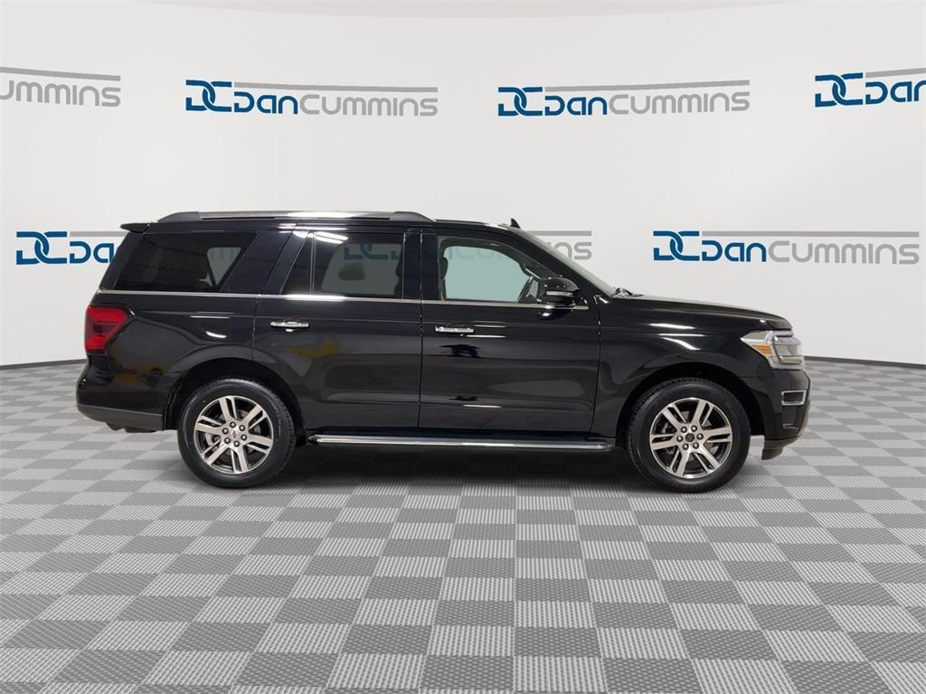 used 2022 Ford Expedition car, priced at $42,987