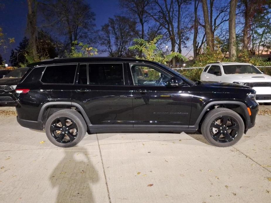 used 2022 Jeep Grand Cherokee L car, priced at $34,987