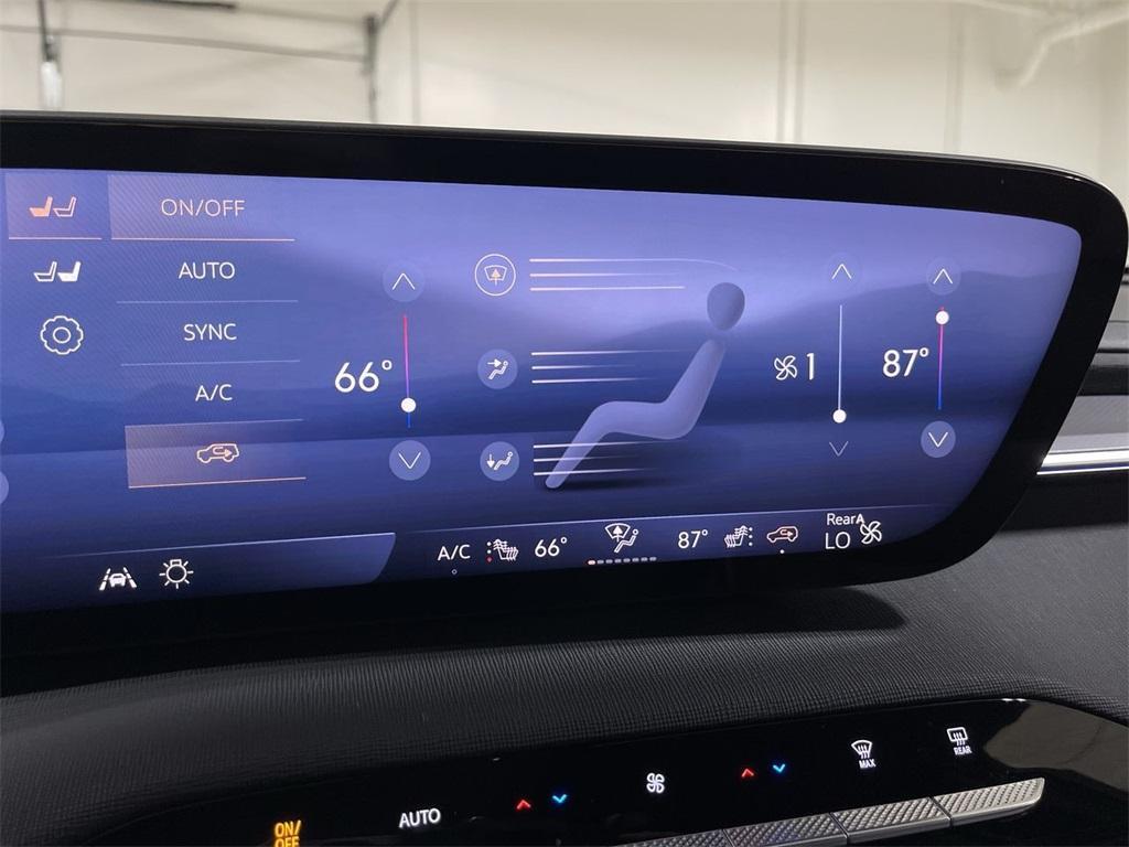 new 2025 Buick Enclave car, priced at $48,669