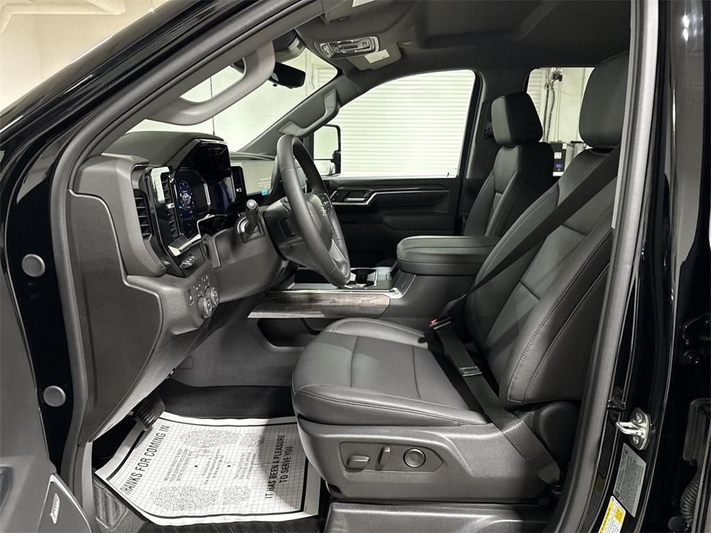 new 2025 Chevrolet Silverado 2500 car, priced at $67,373