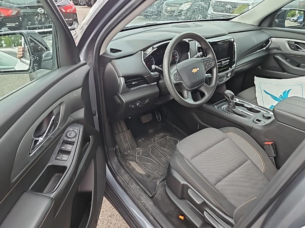 used 2021 Chevrolet Traverse car, priced at $24,787