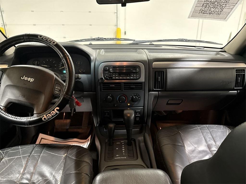 used 2004 Jeep Grand Cherokee car, priced at $3,500