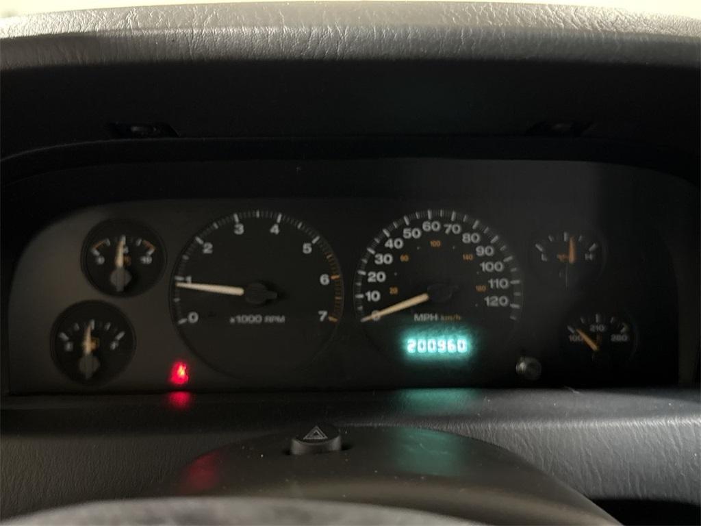 used 2004 Jeep Grand Cherokee car, priced at $3,500
