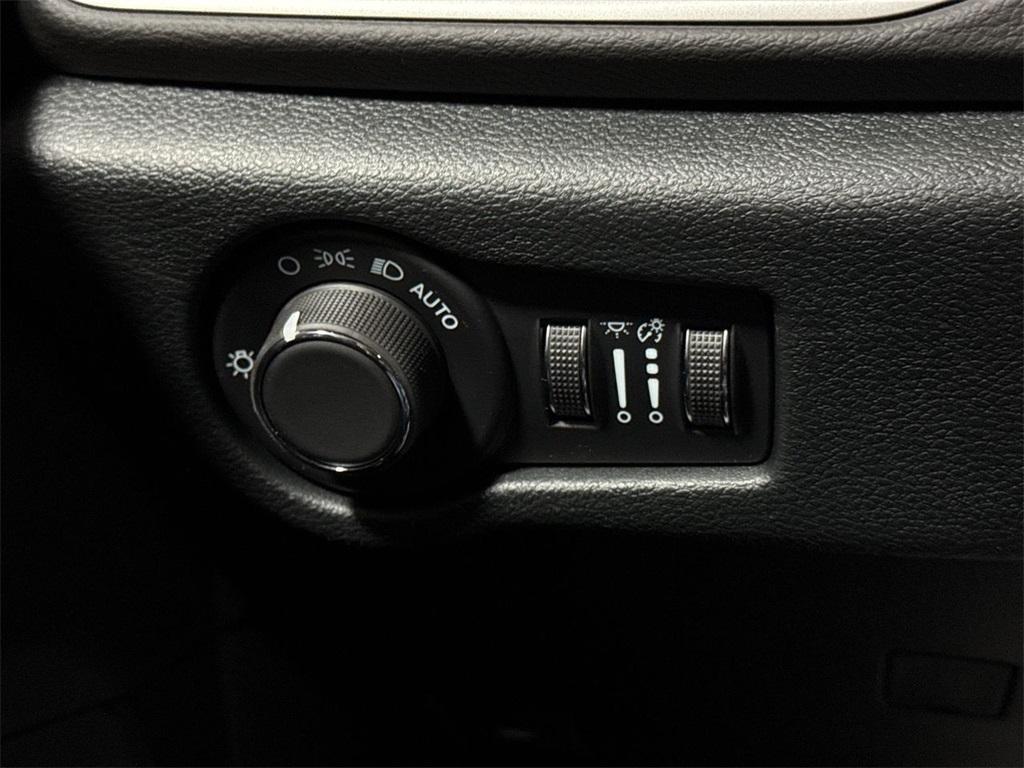 new 2025 Chrysler Voyager car, priced at $38,293