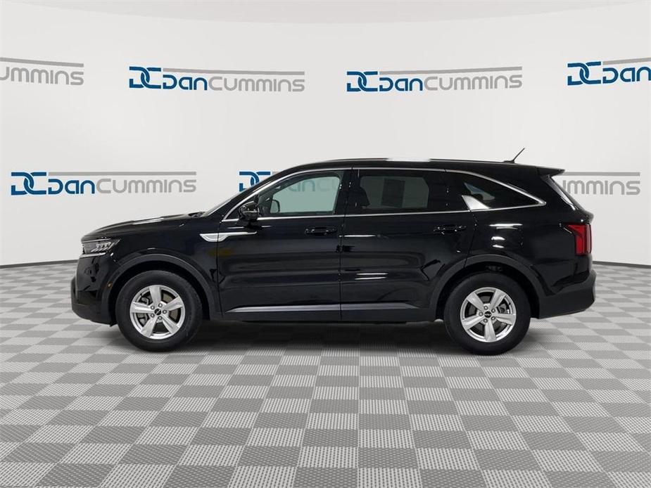 used 2023 Kia Sorento car, priced at $22,587