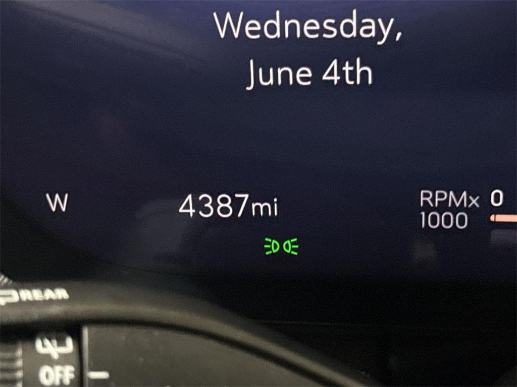 new 2025 Buick Enclave car, priced at $41,912