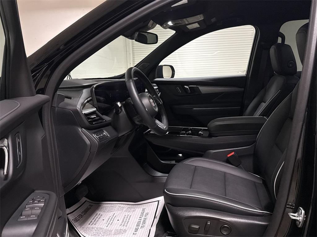 new 2025 Buick Enclave car, priced at $41,912