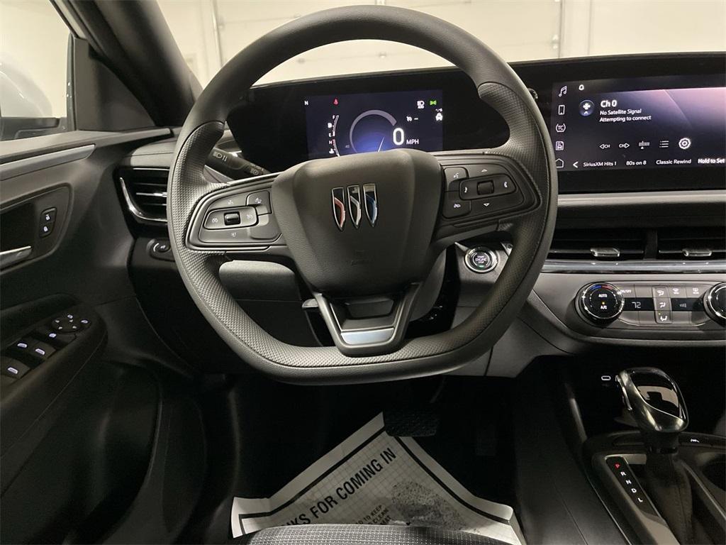 new 2025 Buick Envista car, priced at $23,942