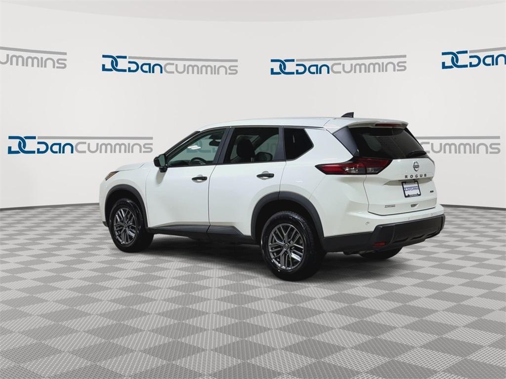 used 2024 Nissan Rogue car, priced at $19,452