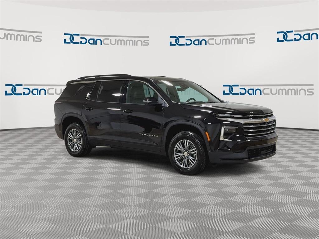 new 2025 Chevrolet Traverse car, priced at $43,597