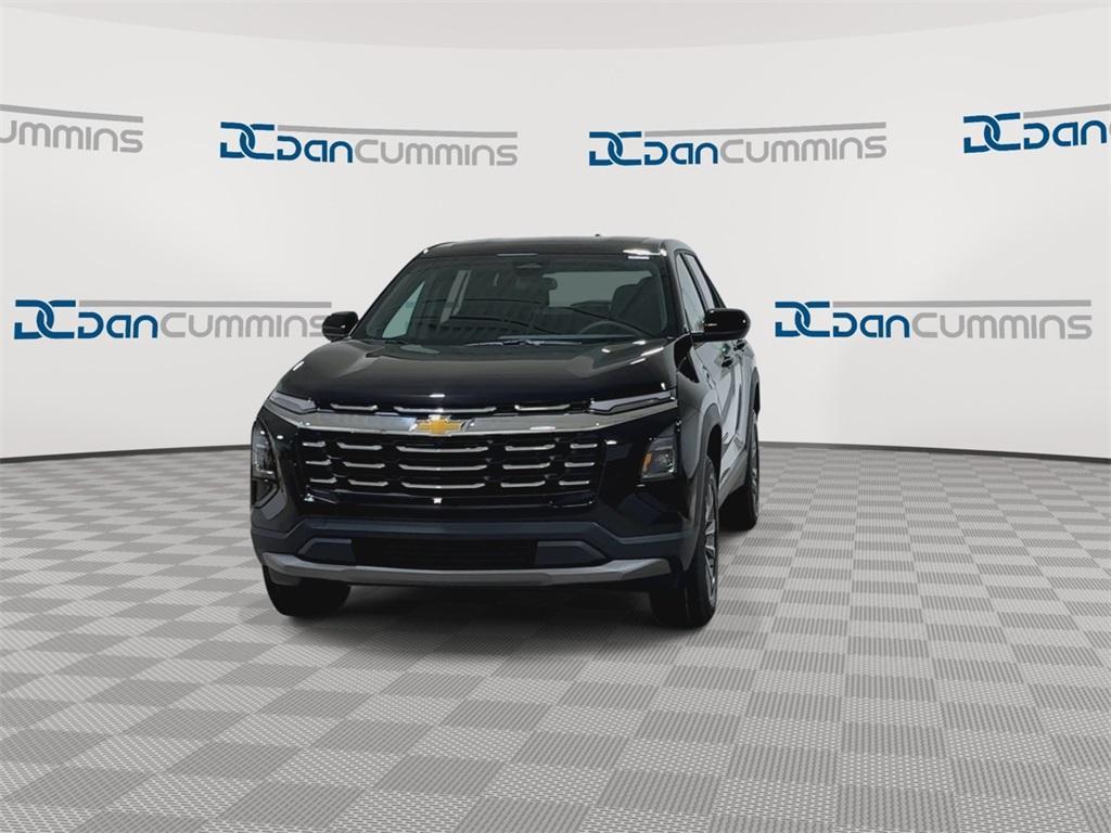 new 2026 Chevrolet Equinox car, priced at $27,495