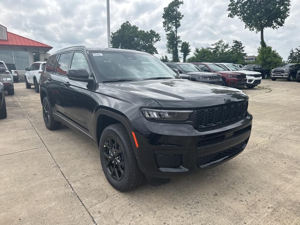new 2025 Jeep Grand Cherokee L car, priced at $43,615