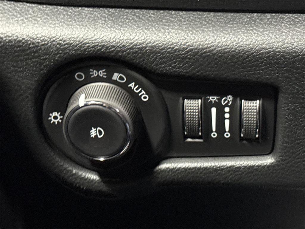 new 2025 Chrysler Pacifica car, priced at $49,090